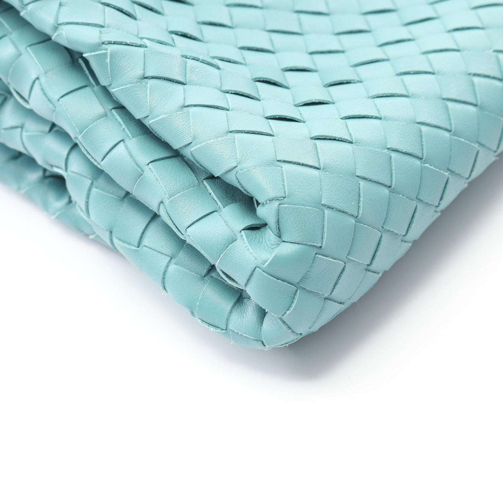 イントレチャート クラッチバッグ