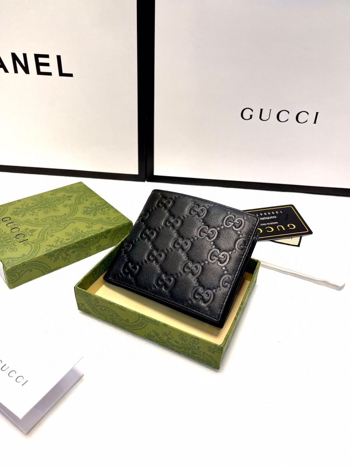 GUCCI財布 財布 クレジットカードスロットと収納紙幣 両用カードバッグ財布