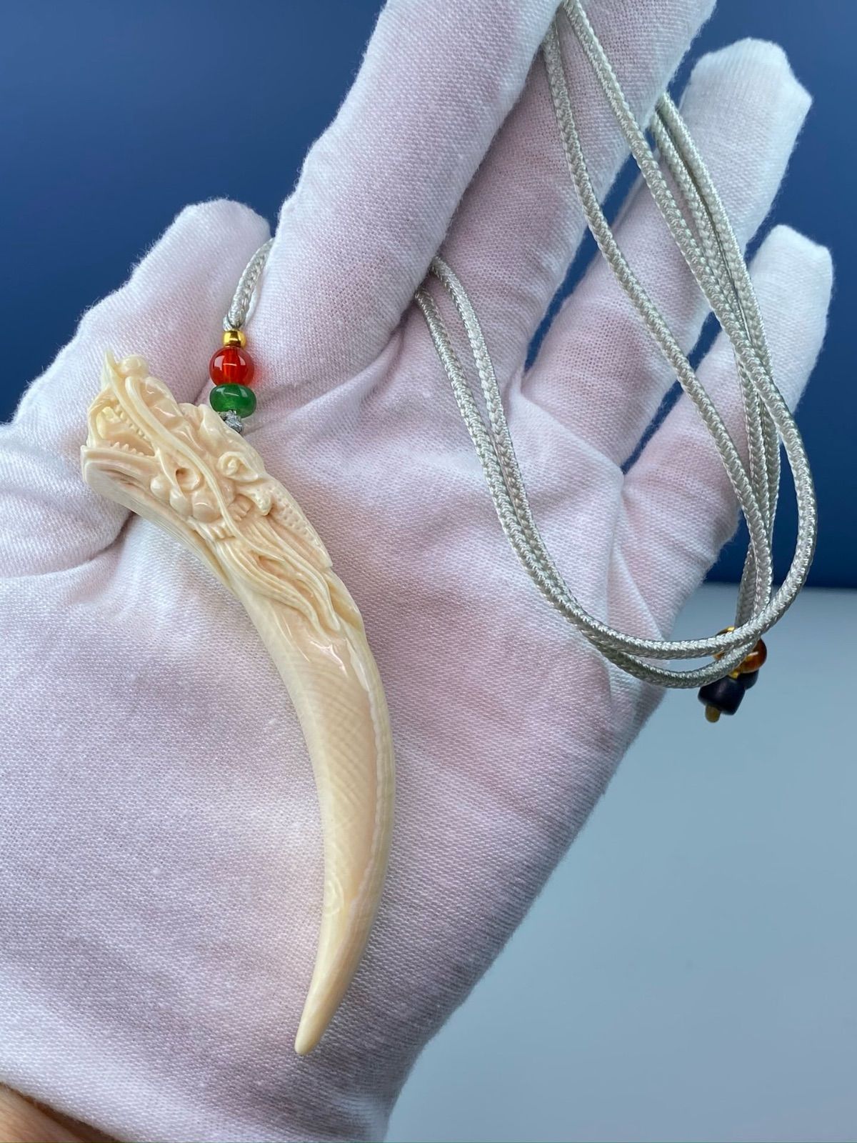 天然マンモス牙美しい手作り彫刻 龍首牙尖 ネックレス(18G