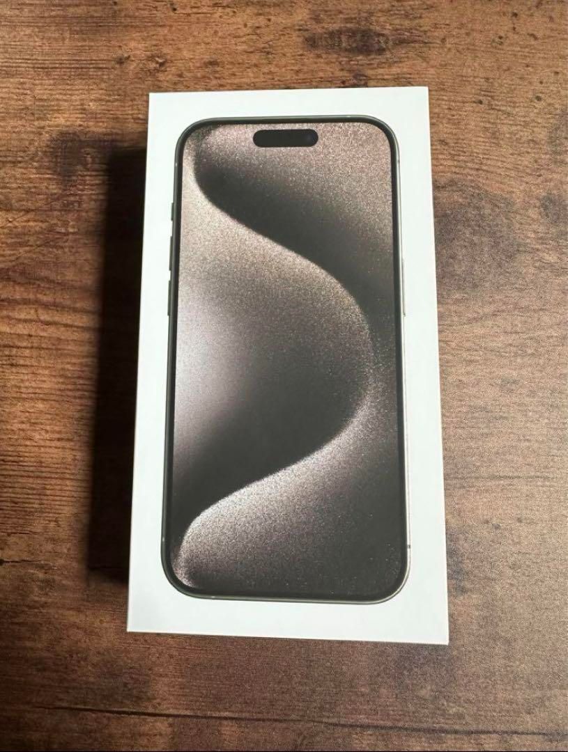 iPhone15 Pro 256GB ブラックチタニウム SIMフリーモデル
