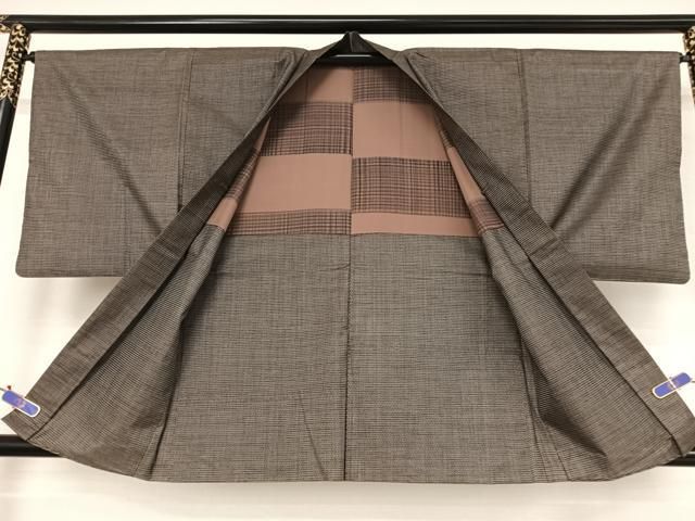 平和屋着物●男性　本場大島紬　アンサンブル　120亀甲　総詰　正絹　逸品　AAAV9070np 平和屋着物○男性 本場大島紬 アンサンブル 120亀甲 総詰 正絹 逸品