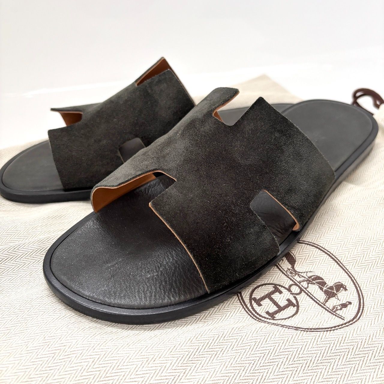 エルメス イズミール サンダル メンズ HERMES MEN size 43.5 メンズサンダル 《イズミール》 | Hermès - エルメス-公式サイト