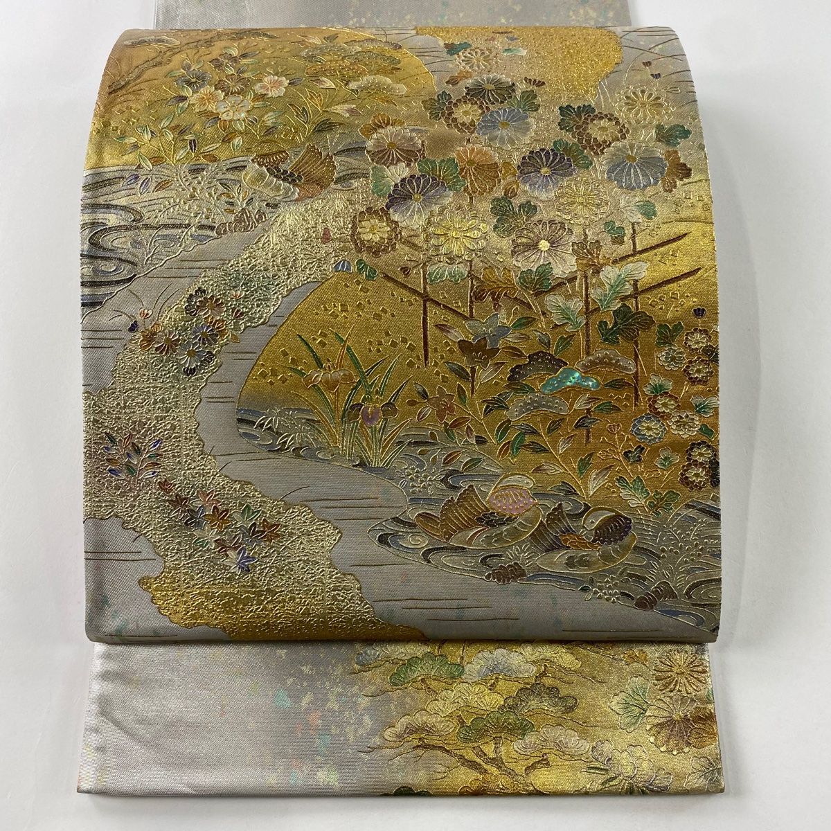 袋帯 秀品 松 秋草 金銀彩 螺鈿 銀色 お太鼓柄 正絹
