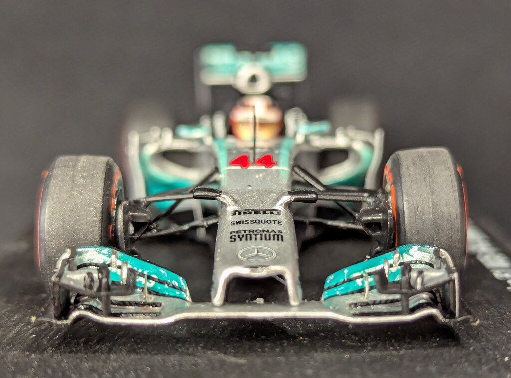 MINIMAX 1/43 sparkmodel F1 Mercedes F1 W05 #44 Lewis