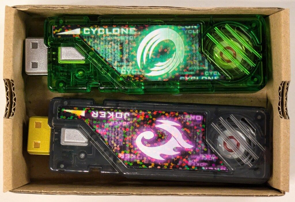 ガイアメモリコンプリートセレクション　サイクロンメモリ1番ジョーカーメモリ33番 ガイアメモリコンプリートセレクション サイクロンメモリ1番ジョーカー