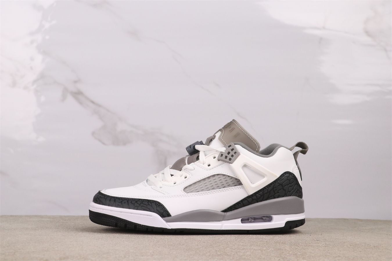 今日特価】Jordan / ジョーダン ホワイト グレー Spizike Low
