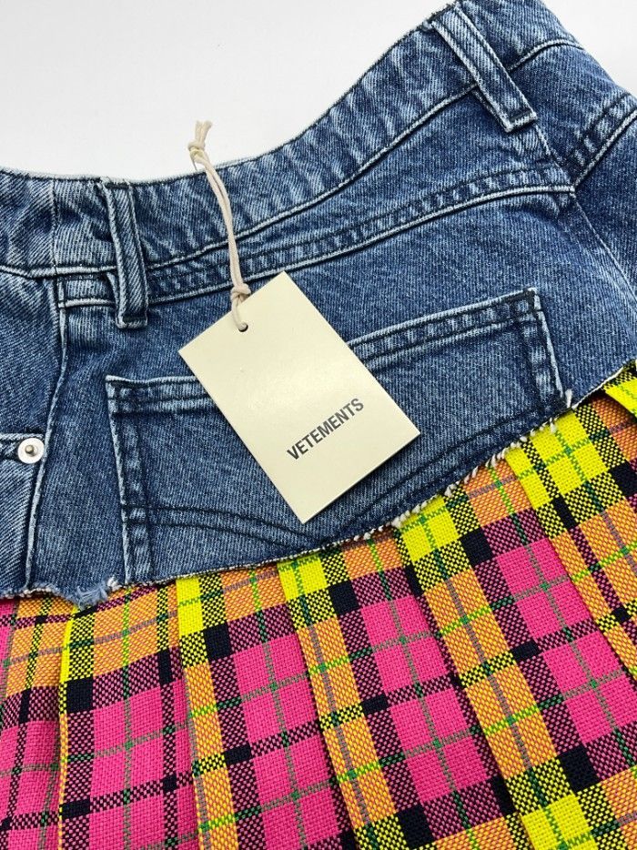 【新品】VETEMENTS ベトモン SCHOOL GIRLスカート 国内発】VETEMENTS ヴェトモン ロゴ スクールガール スカート