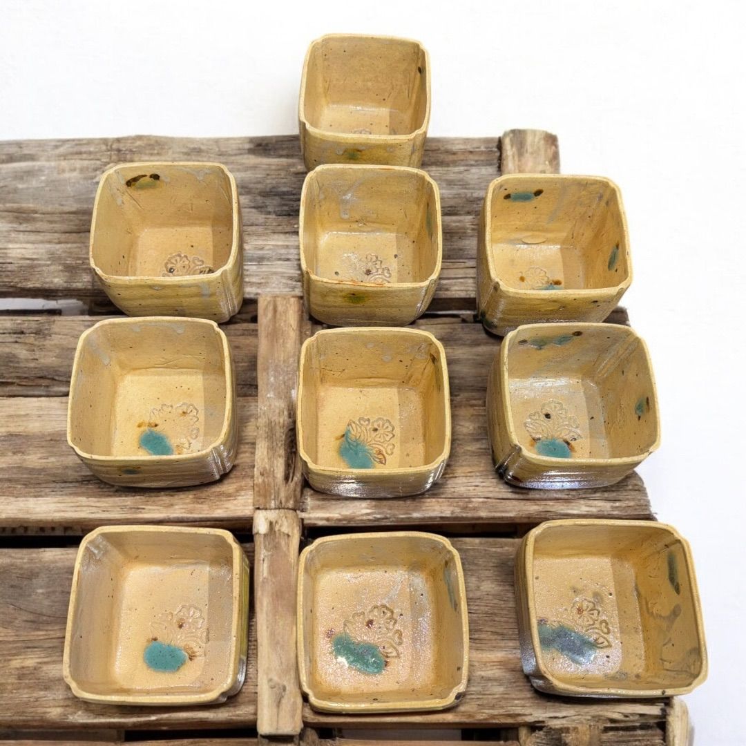 瀬戸焼　景正25世　【加藤昨助】造　黄瀬戸　水盤　共箱　花生け　盆景　盆栽 瀬戸焼 景正25世 【加藤昨助】造 黄瀬戸 水盤 共箱 花生け