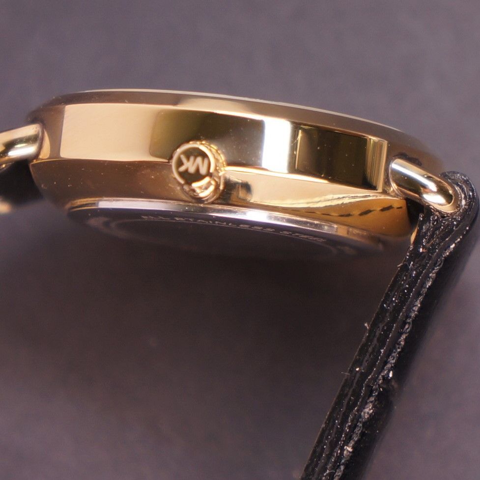 稼働品】MICHAEL KORS レディース腕時計 黒文字盤 電池、ベルト交換済 