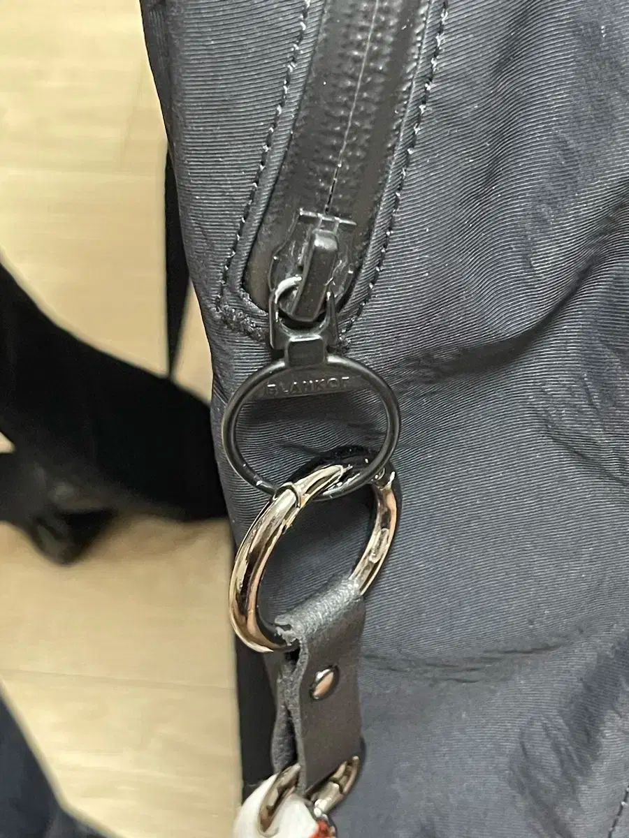 23L