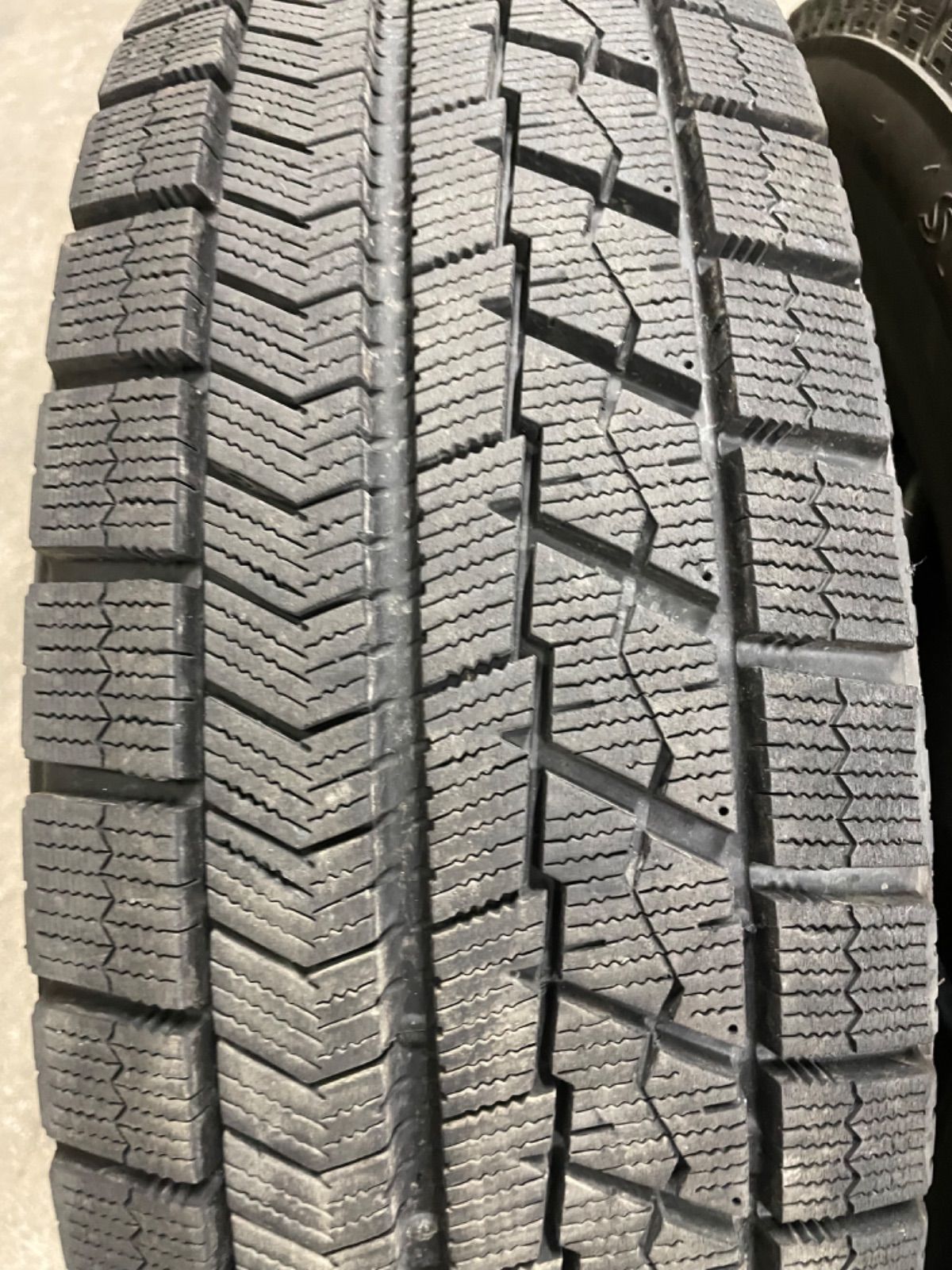 値下げ！中古 ブリヂストン ブリザック VRX 185/70R14 2019年製