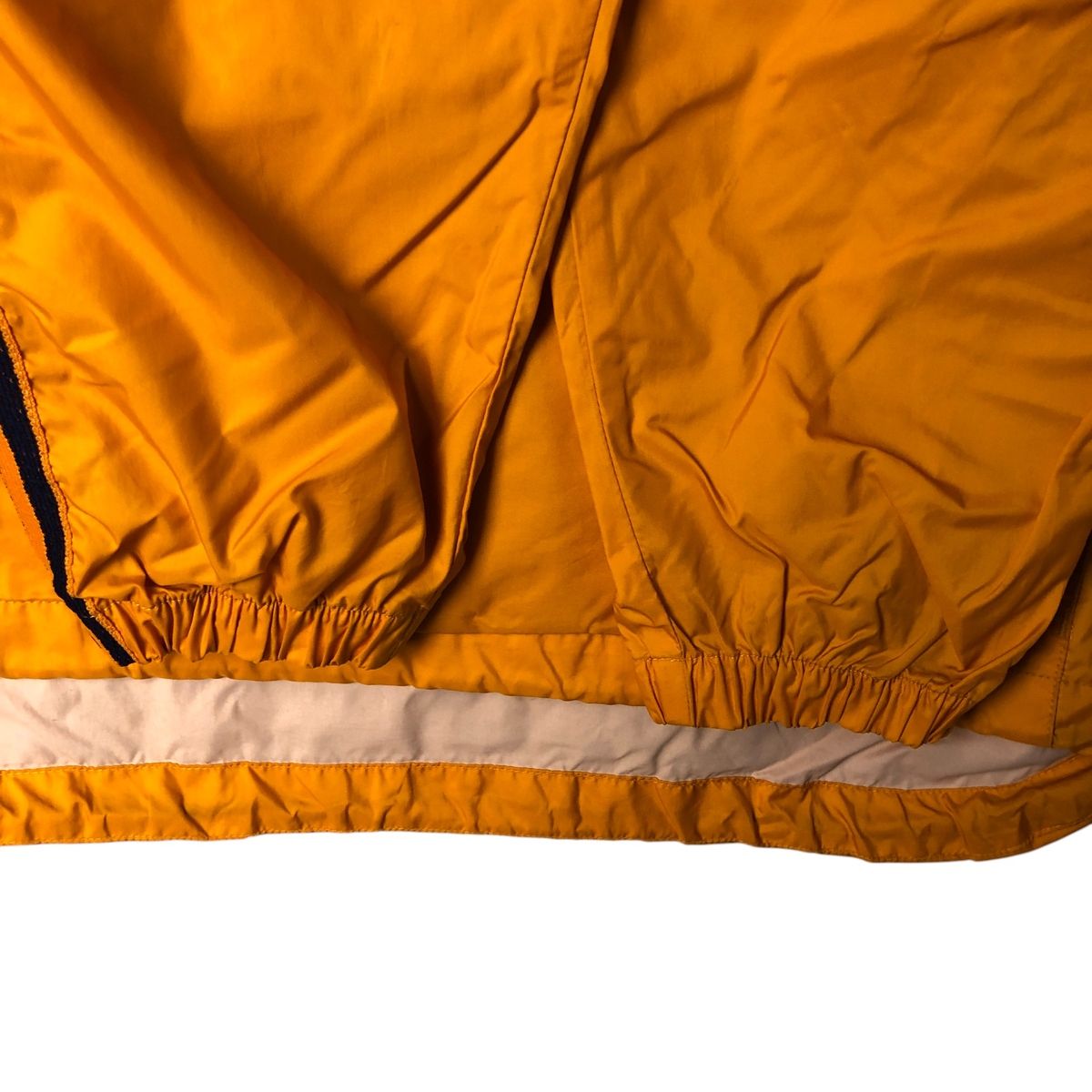 adidas アノラックパーカー