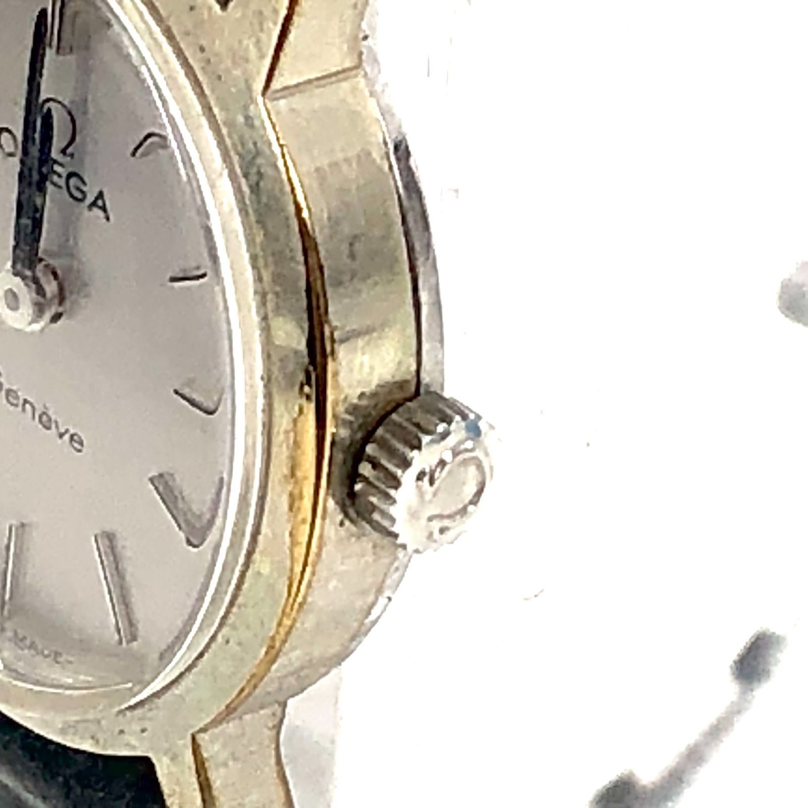 手巻き シルバー文字盤