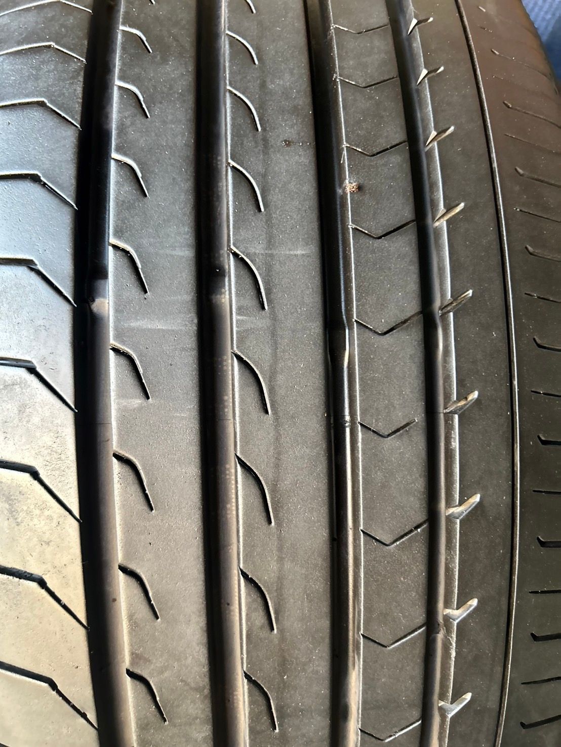 製造 溝8.5分山 YOKOHAMA BluEarth-RV RV03 1本 235 50R18 ASP3272