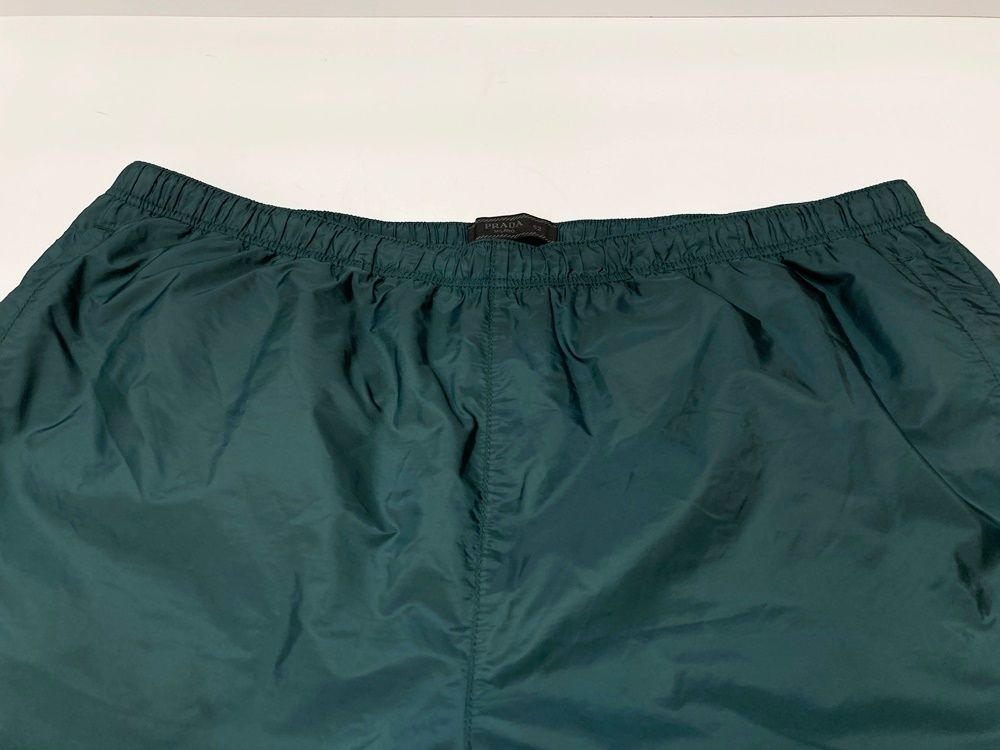 プラダ PRADA MILANO ナイロン シュートパンツ UB354 R191 Q04