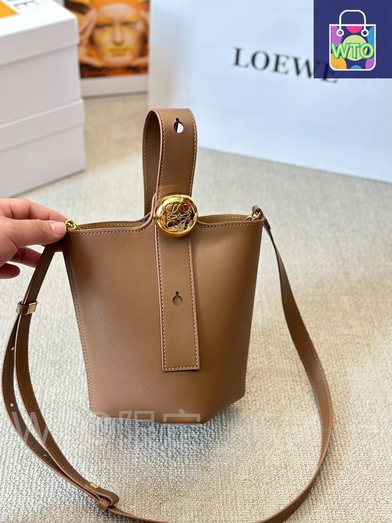 LOEWE ロエベ ミニ ショルダーバッグ-WTO輸入2 - メルカリ