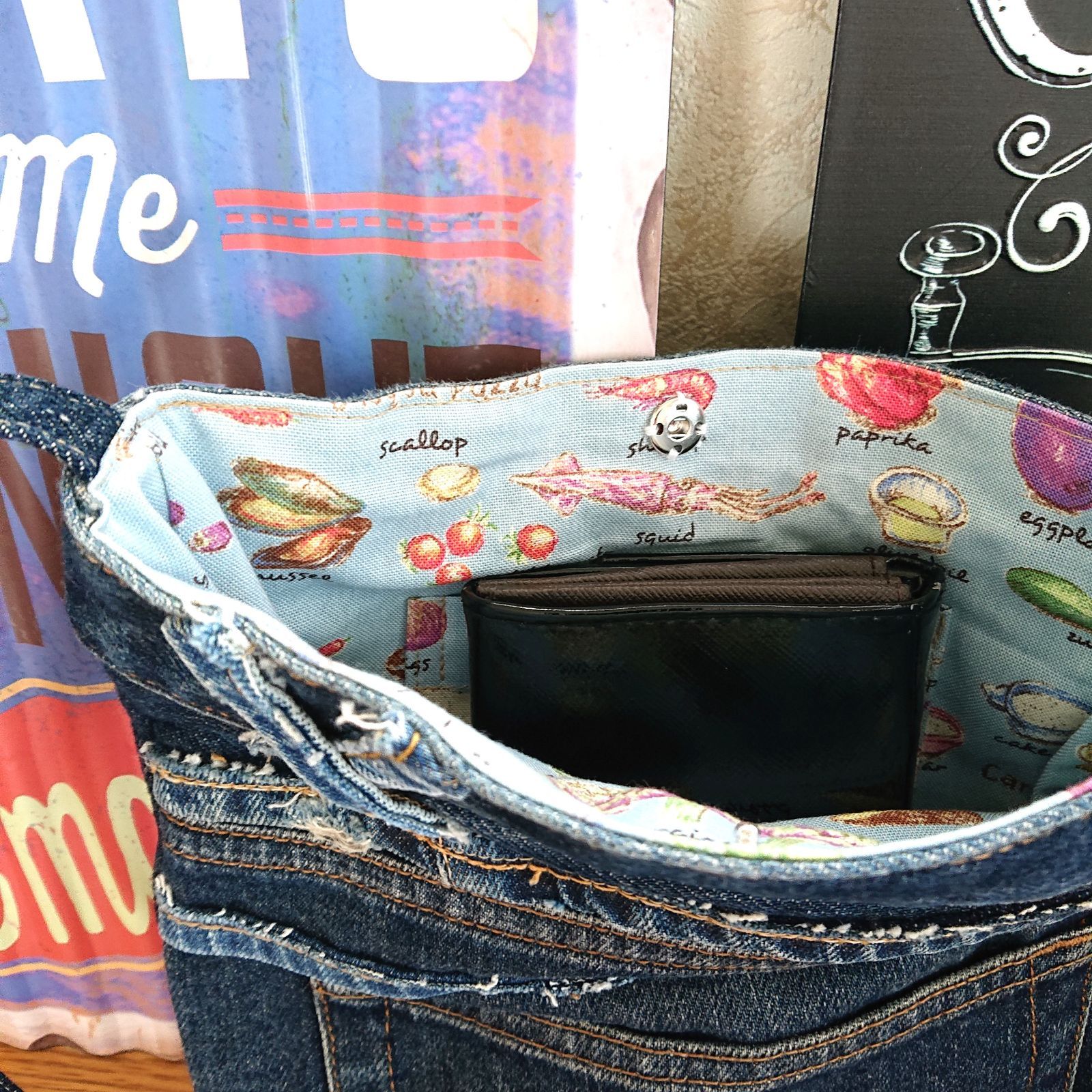 120☆USEDダメージデニムリメイク サコッシュ ショルダーバッグ