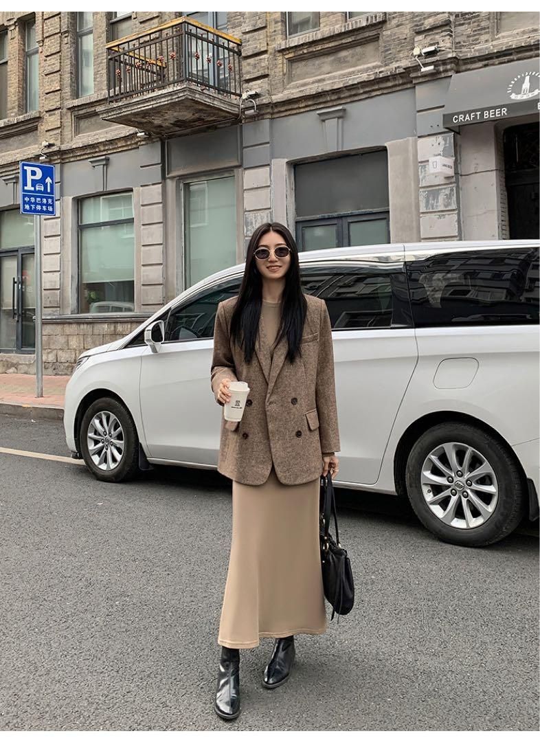 上品 春の高見えニットロングワンピース