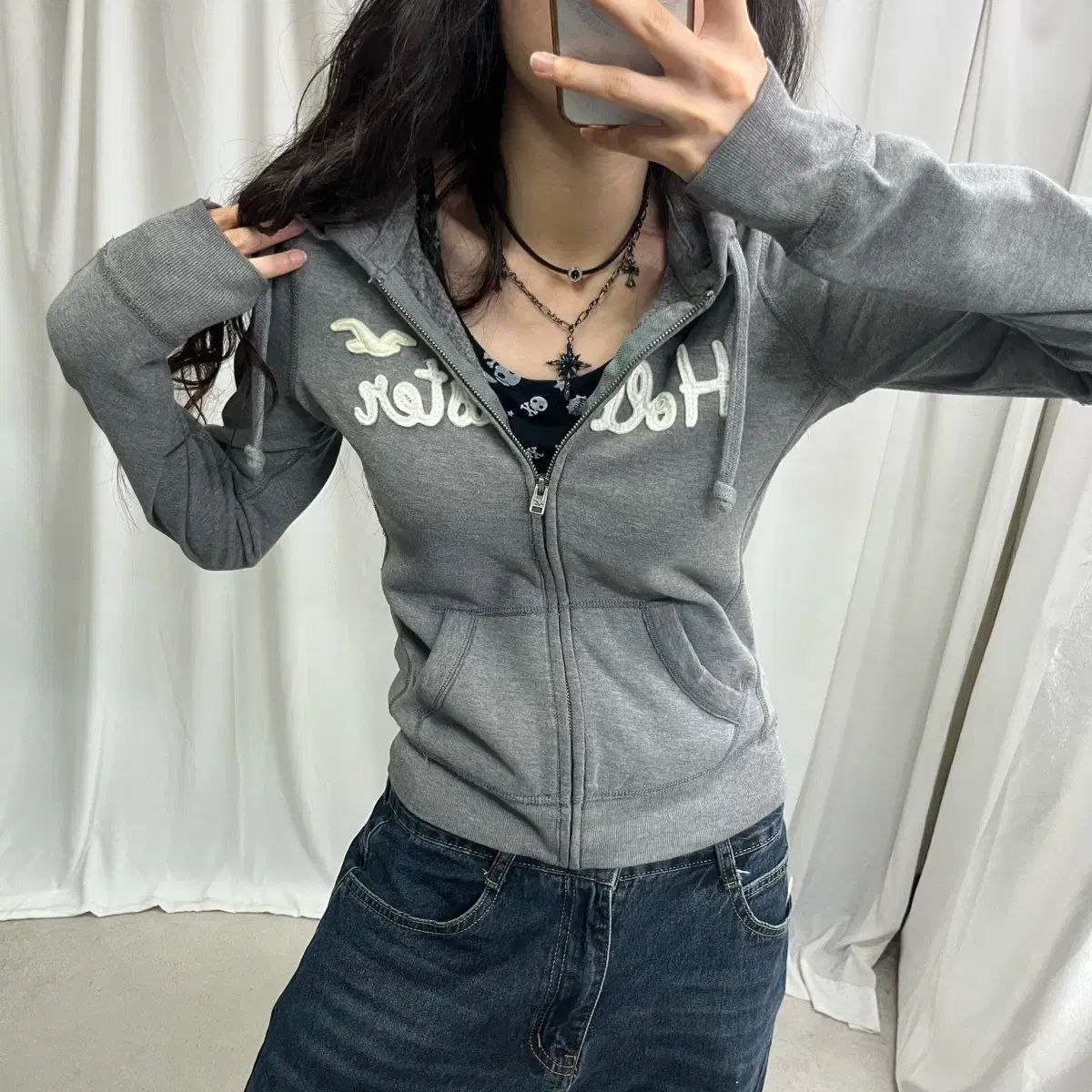 Hollister(ホリスター) グレー ジップアップパーカー フード付き