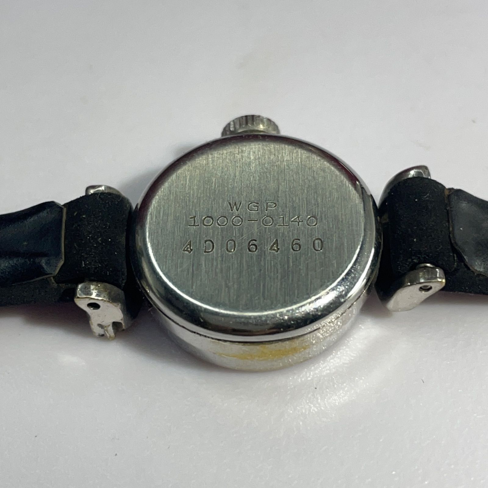 デッド未使用 SEIKO SOLAR 手巻 変わりラグ 純正尾錠革ベルト 腕時計 デッド未使用 SEIKO SOLAR 手巻 変わりラグ 純正尾錠革ベルト