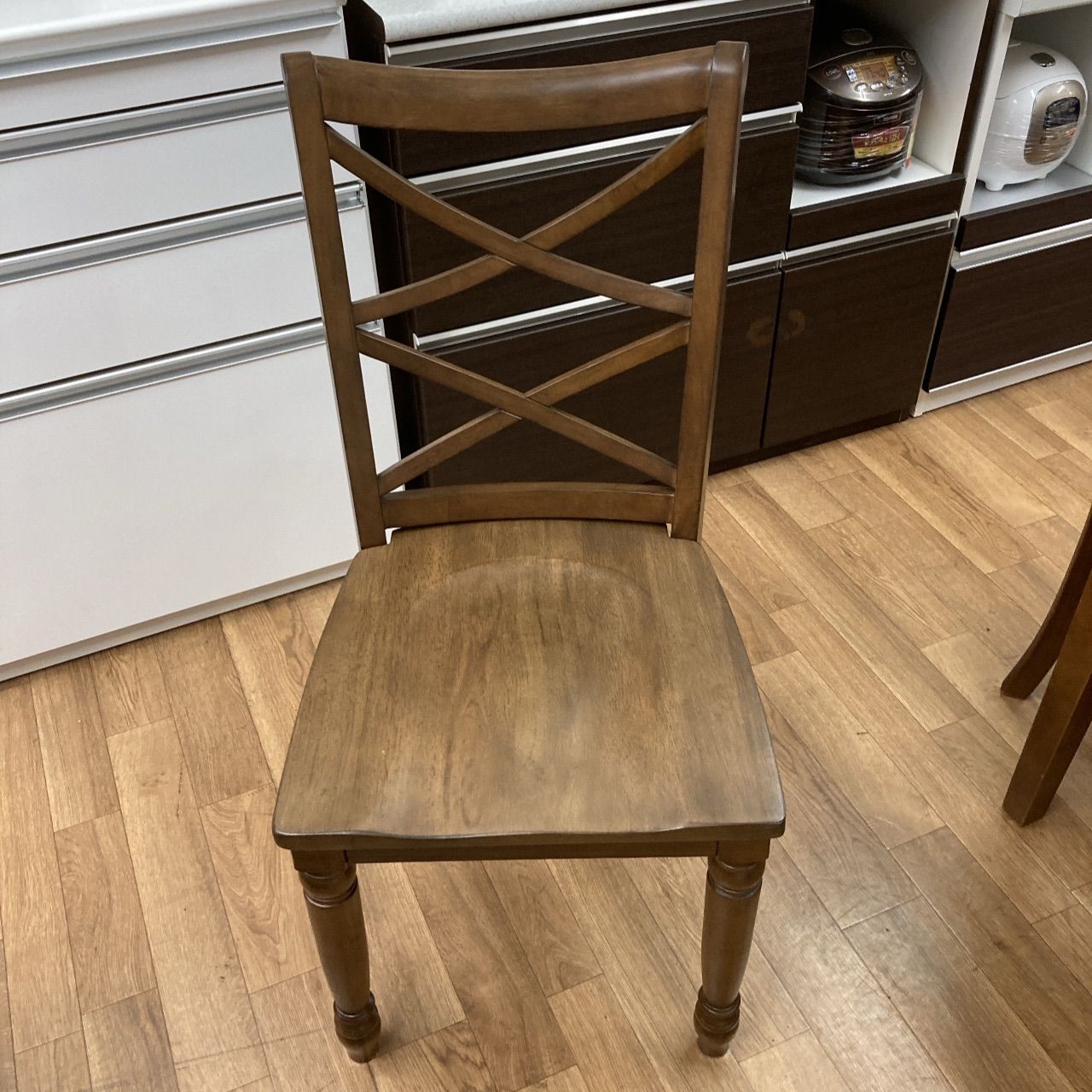 値下げ、送料込み、美品！アメリカ家具☆Ashleyダイニングチェア①アンティーク チェアー マルシェ 肘付き （ ダイニングチェア 椅子