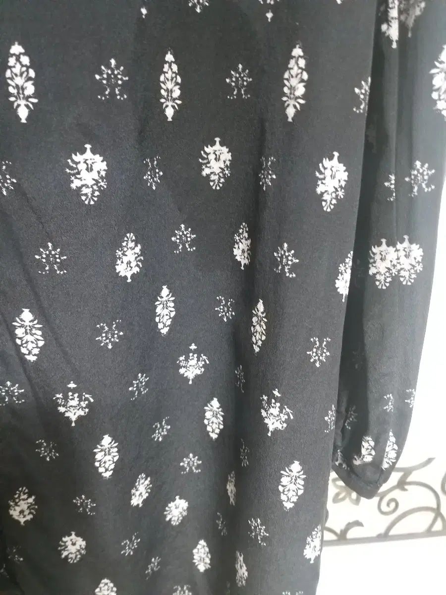 シルクワンピース