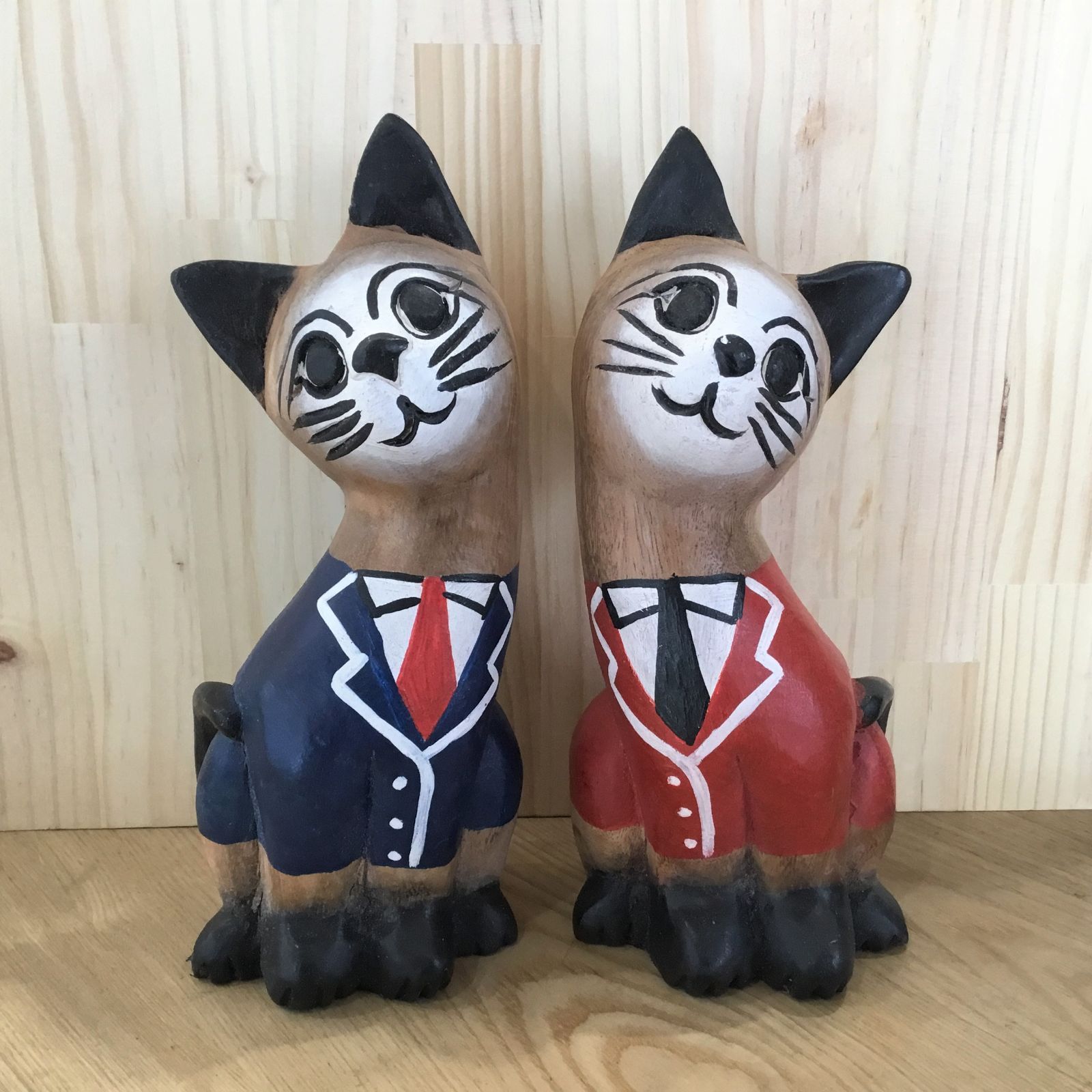 猫と猫の木彫り ペア 高さ32cm ねこペア」木彫り 【公式通販】