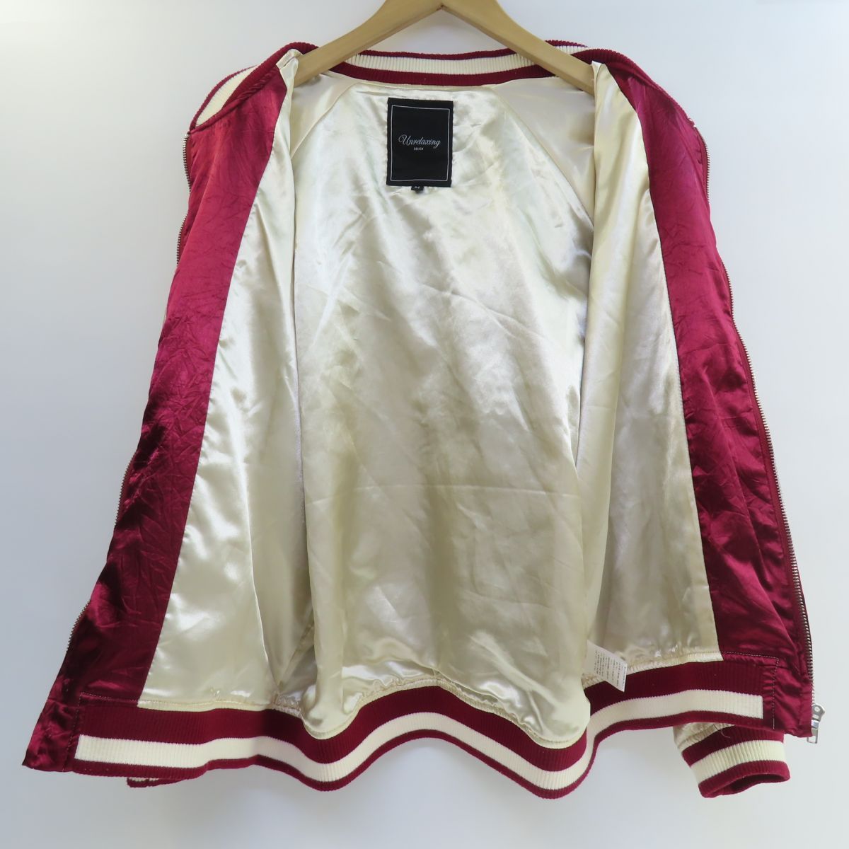 Unrelaxing スカジャン ホワイト 虎刺繍　希少 Unrelaxing スカジャン ホワイト 虎刺繍 希少