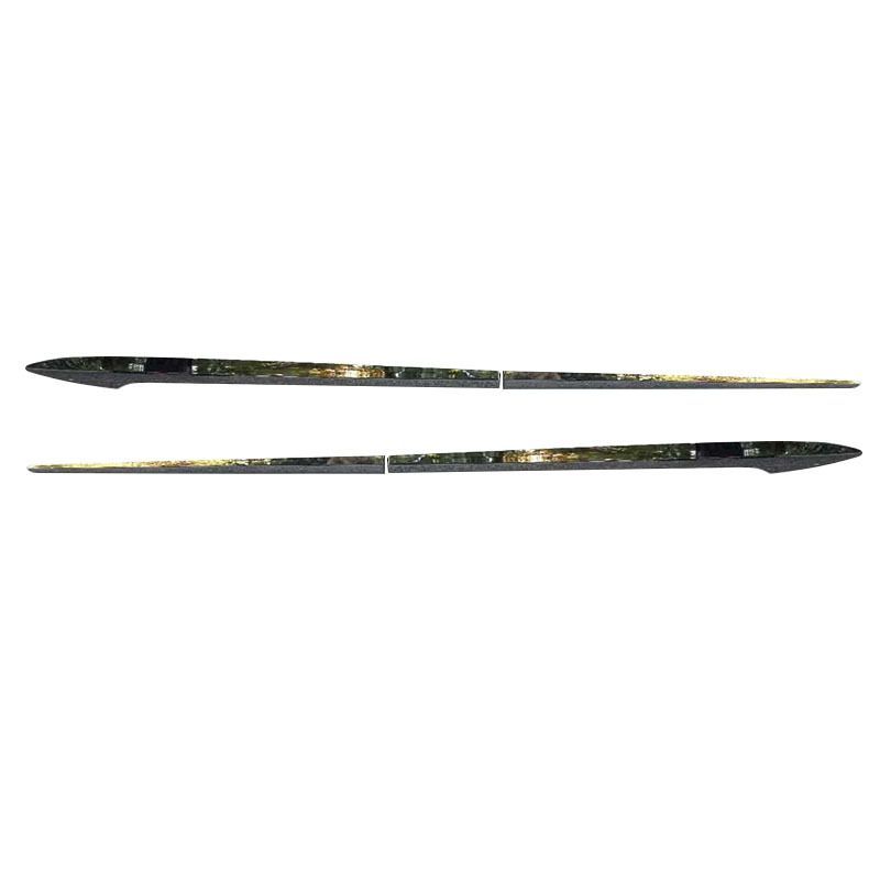 VOXY用車体装飾モール