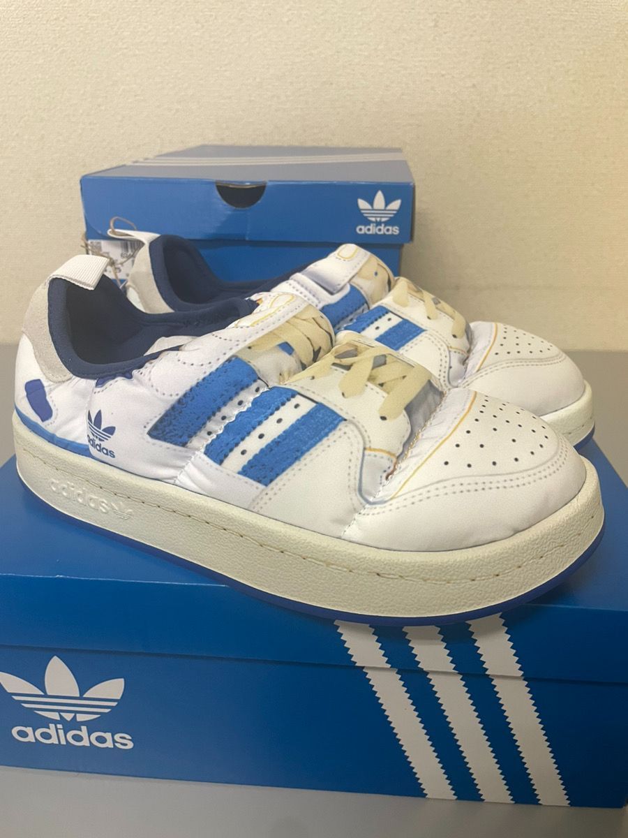 各サイズ1足のみ】アディダス adidas オリジナルス HP6698