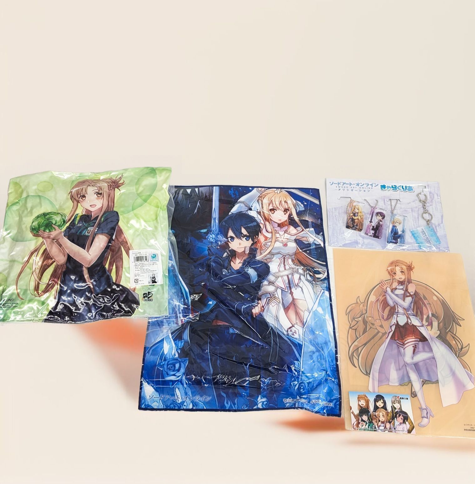 新品未使用 希少 レア SAO グッズ アニメ まとめ売り NewDays制服 