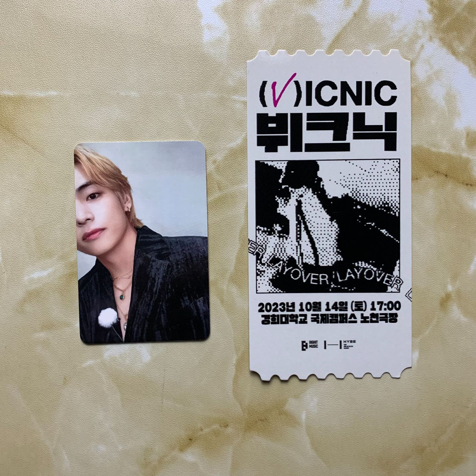 匿名配送 BTS 韓国 V テヒョン ファンミ Layover VICNIC チケット トレカ