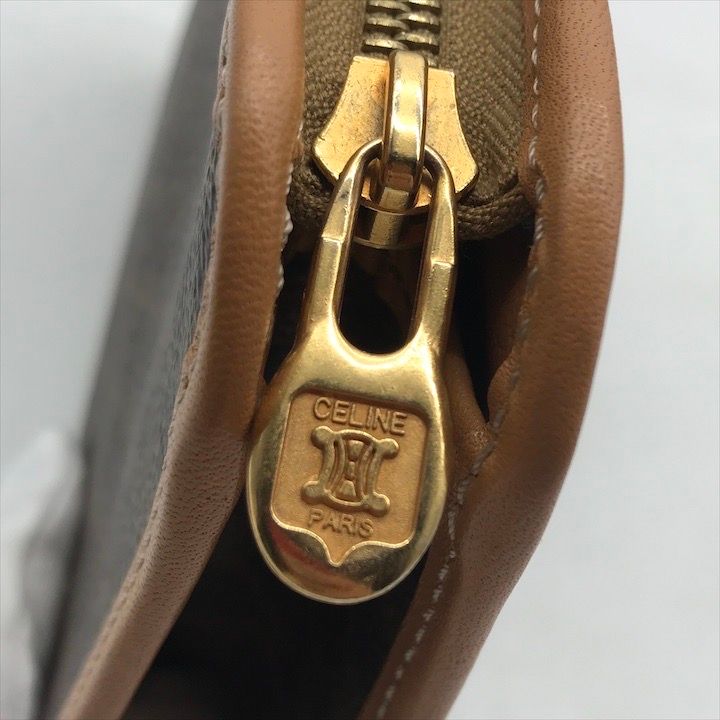◆良品◆ CELINE クラッチバッグ マカダム トリオンフロゴ 美品♡CELINE セリーヌ トリオンフ ロゴ マカダム クラッチ