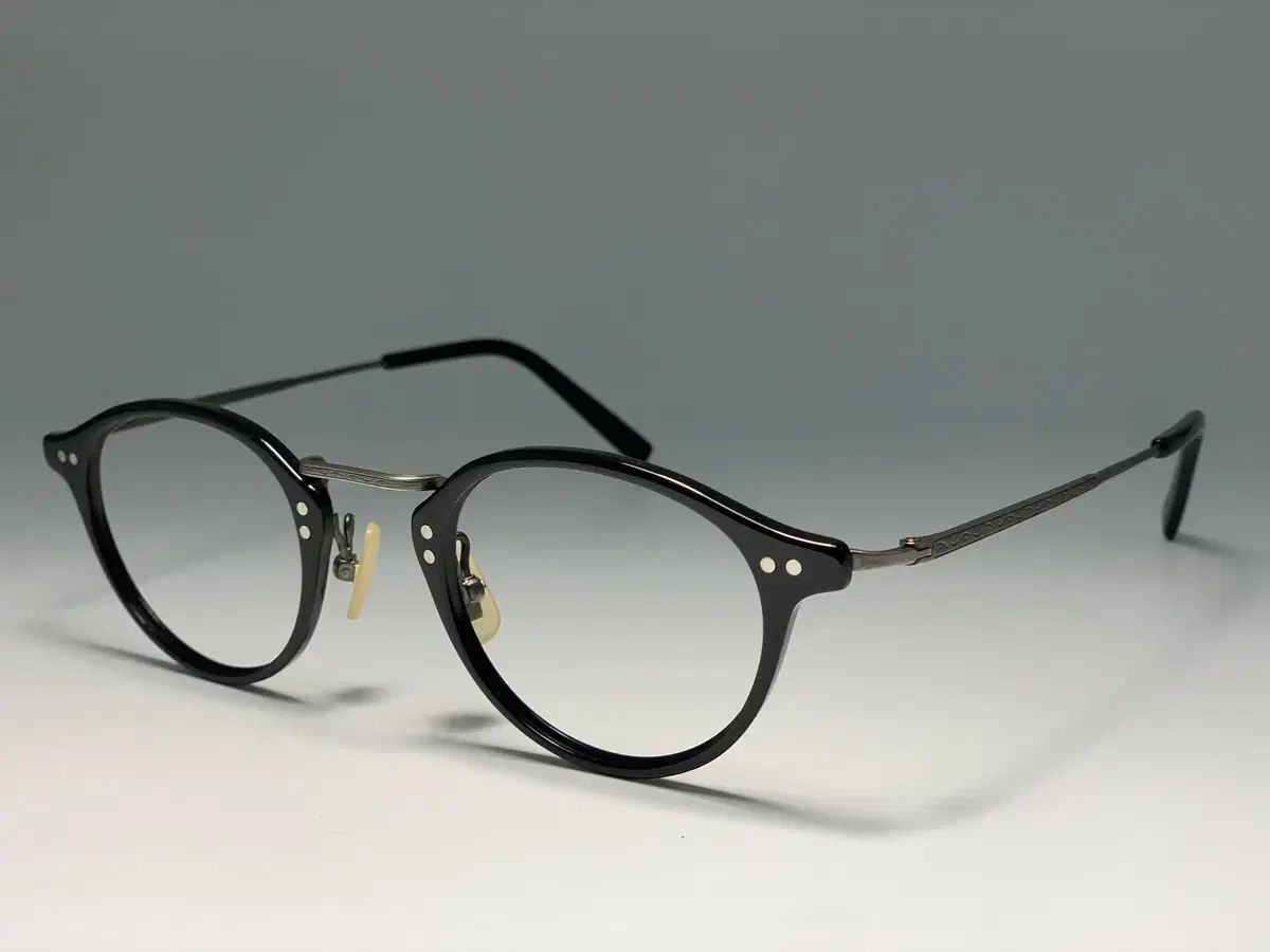 ブランド品 メガネ
