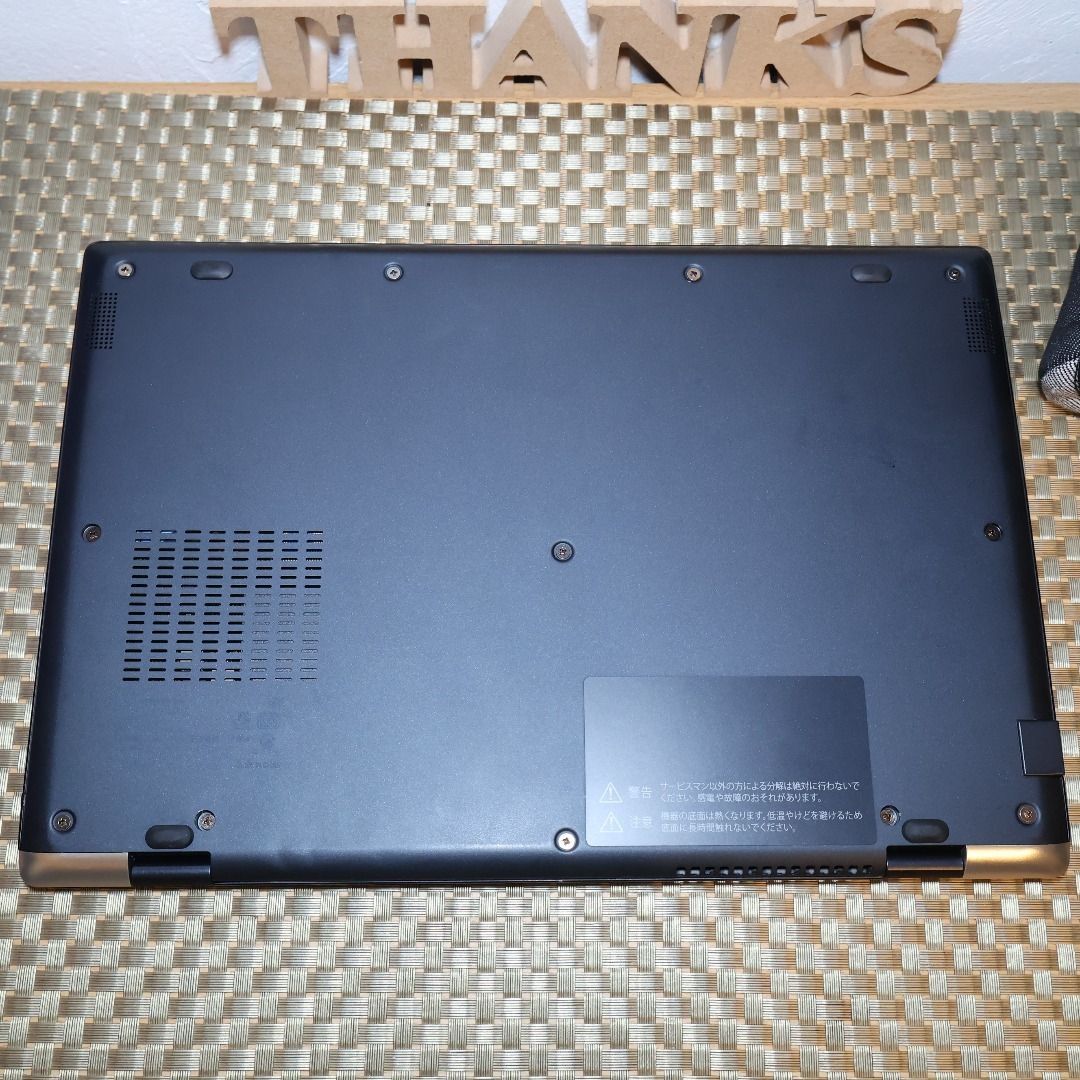 Win11高性能!8世代Corei5/SSD/メモリ8G/DVD/無線/カメラ 小型 Win11高性能!8世代Corei5/SSD/メモリ8G/DVD/無線/カメラ 小型