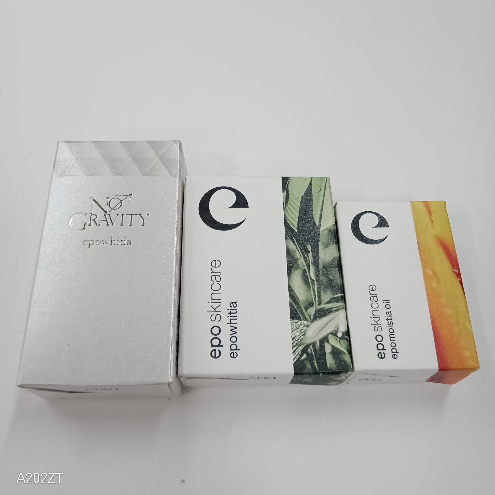 M1063 K エポラ エポホワイティア ノーグラビティ― 美容液 30ml