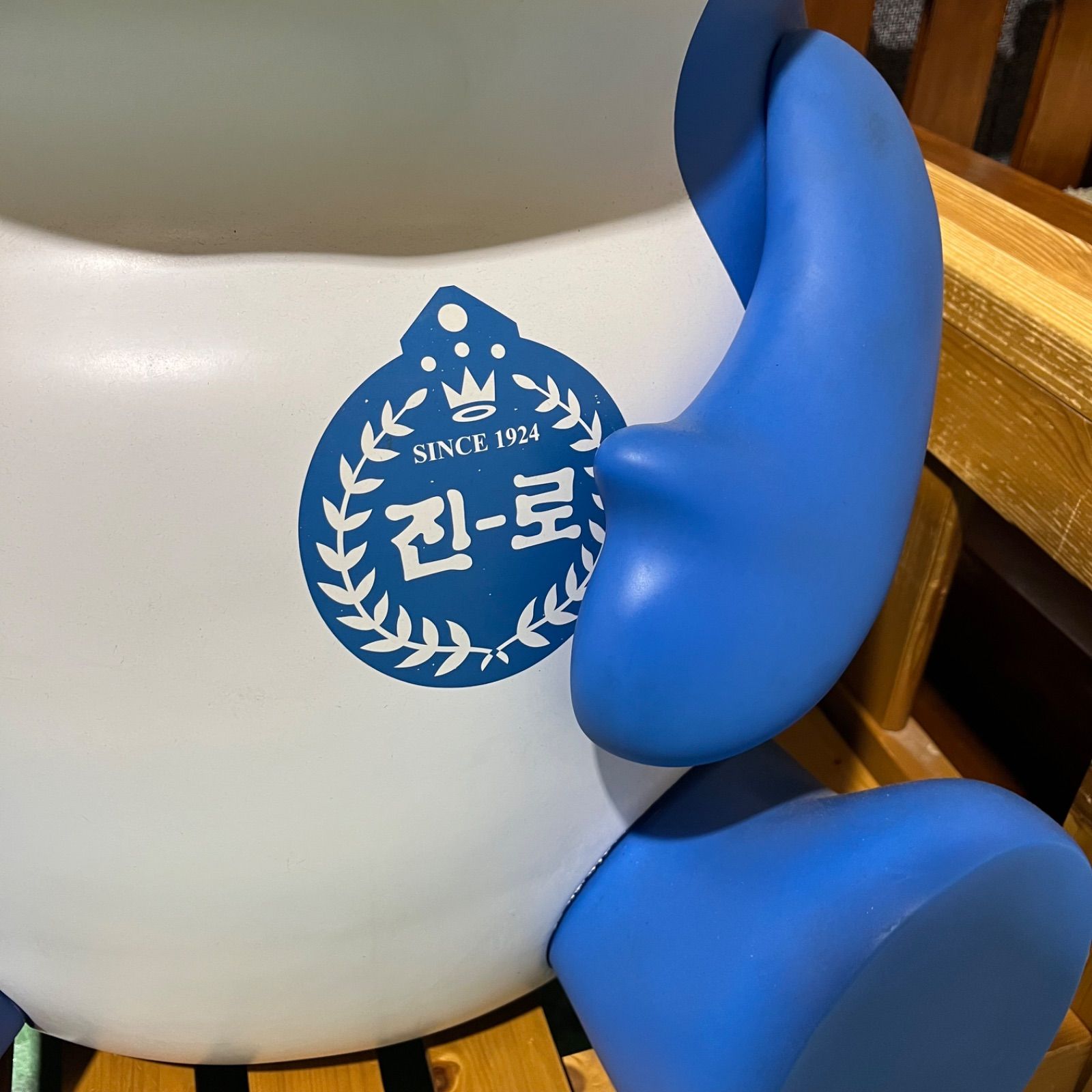 希少/非売品】【送料込み】眞露 JINRO 焼酎 カエル オブジェ 韓国 韓国 