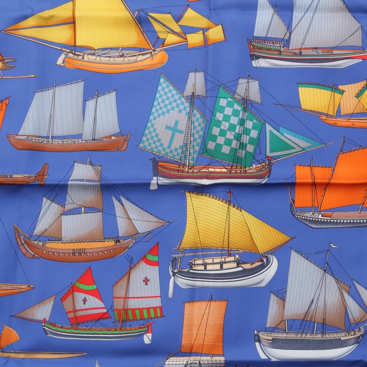 HERMESエルメス　FLOTTILLE ヨット　カレ90 ターコイズ HERMES - エルメス カレ 90 Lephyr レディース 【中古】の通販