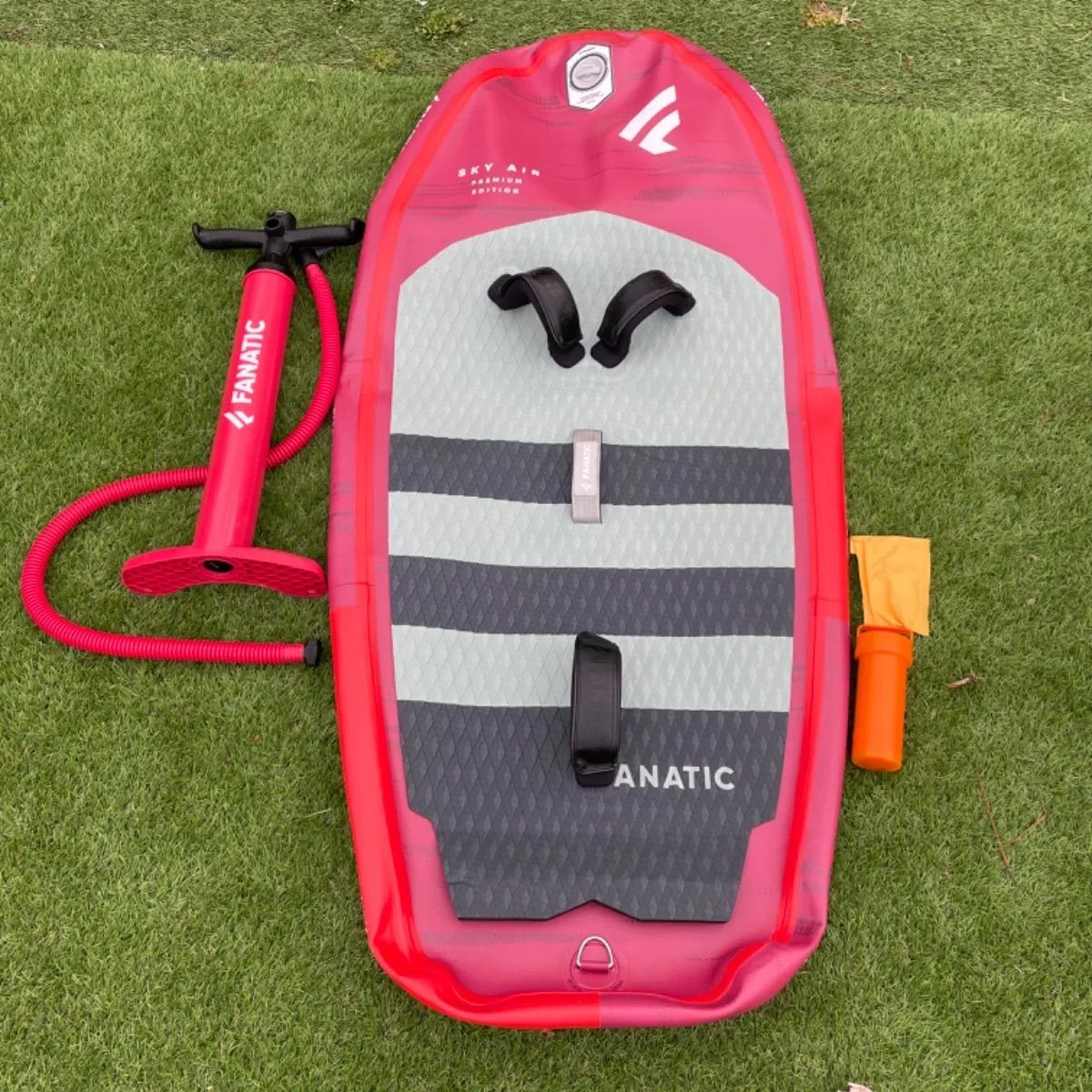 FANATIC SKY AIR WING インフレータブルWINGボード／ wing foil  