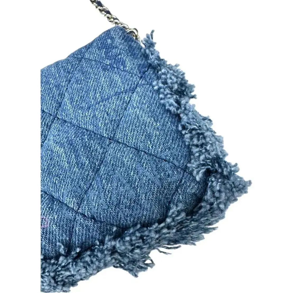 中古美品】CHANEL シャネル マトラッセ ミニ ショルダーバッグ