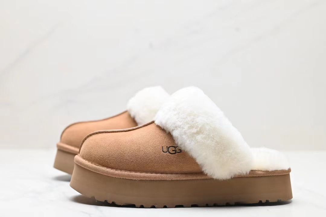 UGG アグ レディース ムートン スリッパ サンダル 箱付 Chestnut