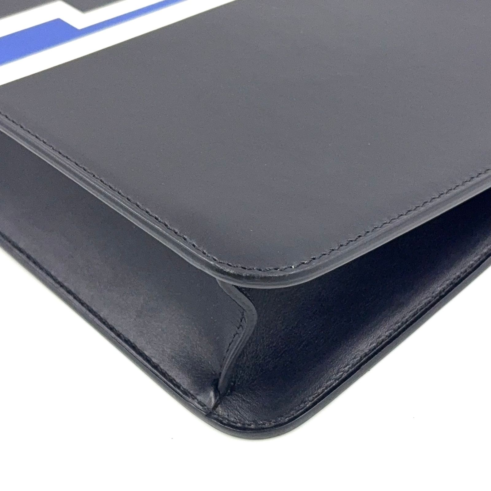 クラッチバッグ シルバー