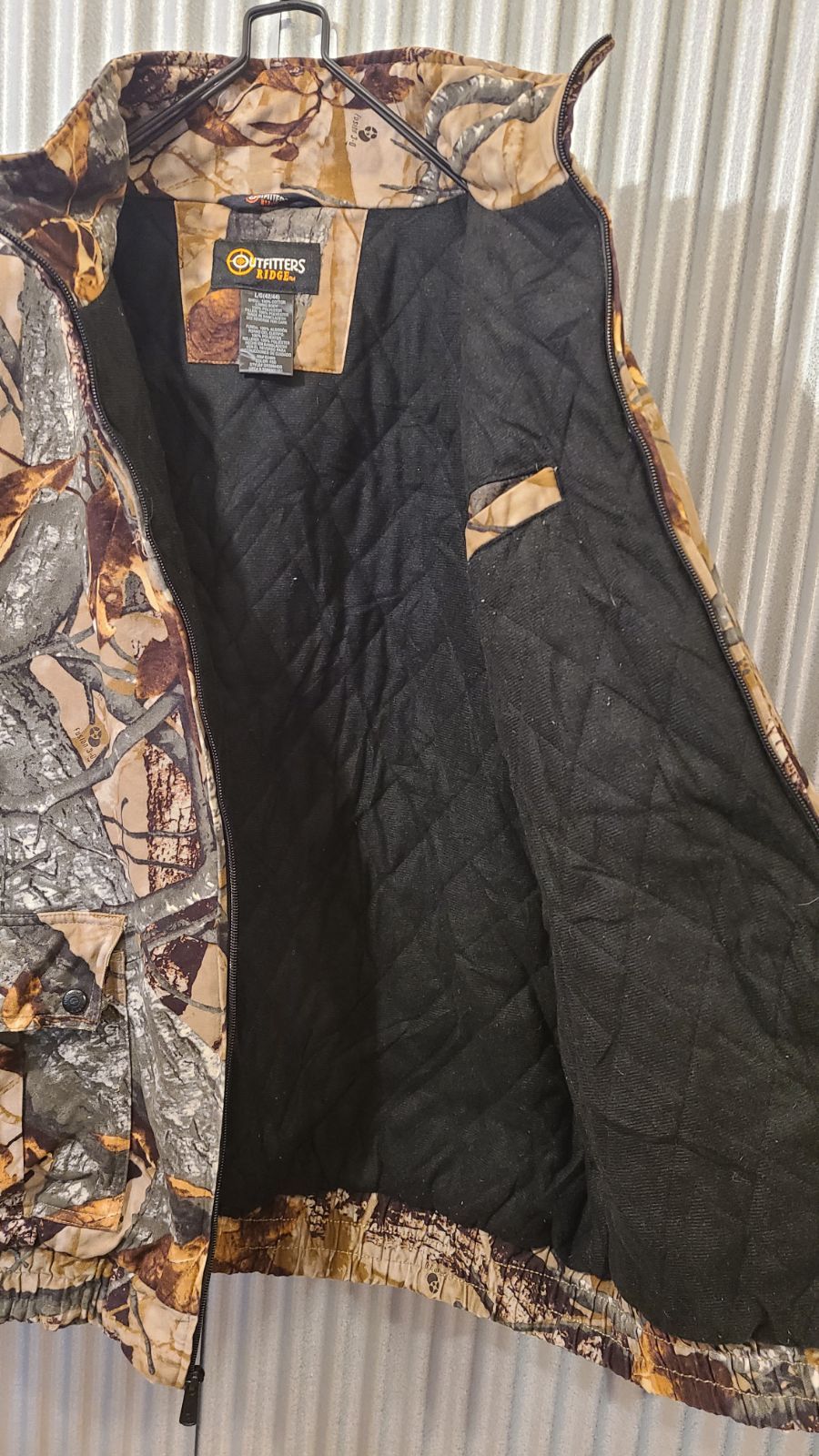 着画ありリアルツリー柄 ジャケット Outfitters Ridge - メルカリ