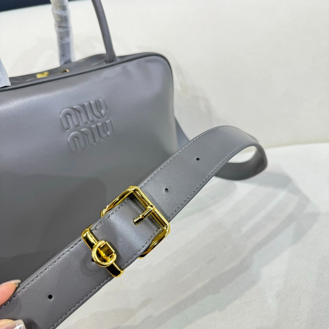 今日 miumiu