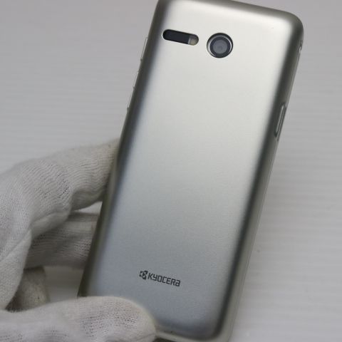 超美品 KYF41 かんたんケータイ シャンパンゴールド 本体 即日