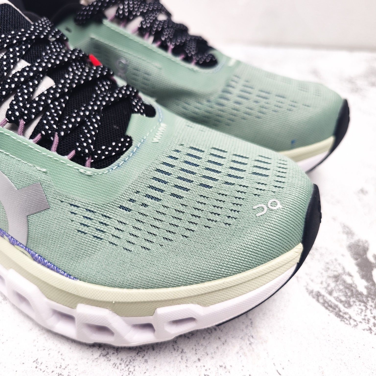 【関税込み】On グリーン Cloudmonster 2 スニーカー Women's Cloudmonster 2 | Green & Blue | On United States
