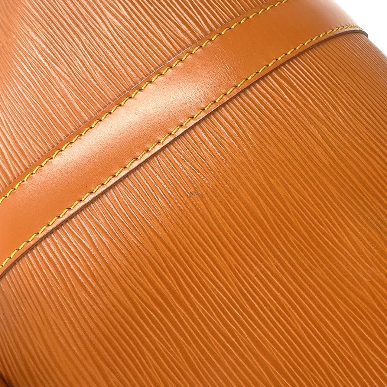 LOUIS VUITTON ハンドバッグ エピ キーポル55 ジパング ゴールド LOUIS VUITTON ルイ ヴィトン エピ キーポル55 ジパングゴールド