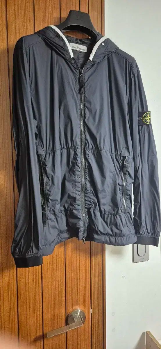 STONE ISLAND ストーンアイランド スキンタッチ m