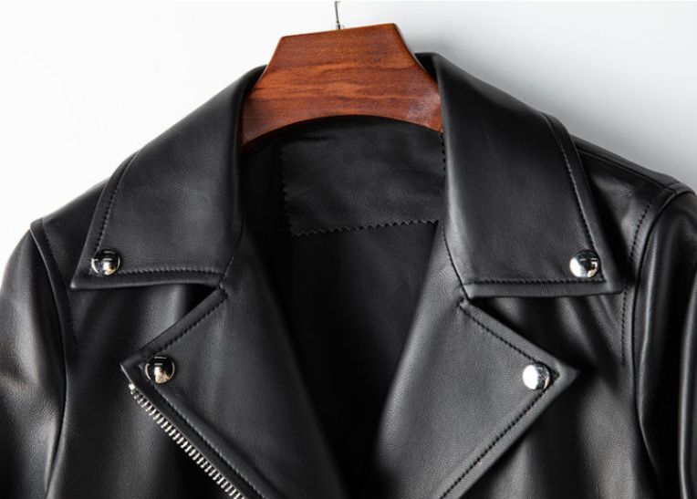 レディース上質 本革 ラムレザージャケット黒 ラムレザーコート