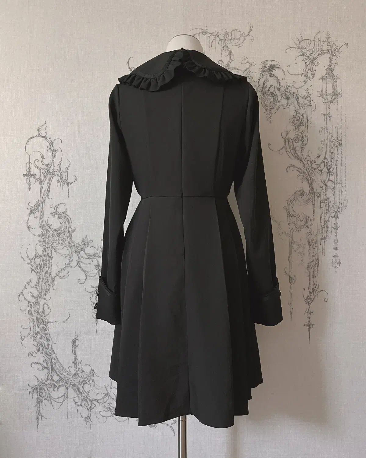 love gothic